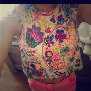 Joyce Boutique crop top! Small! NWOT