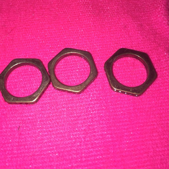 Set of 3 octagon shape rings . - Picture 3 of 3