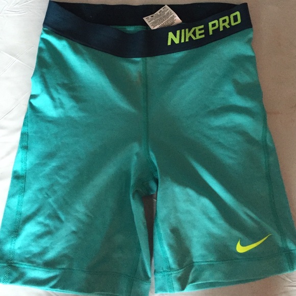 Active Nike shorts