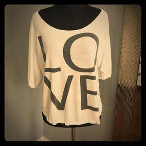 Loose fitting circle LOVE shirt