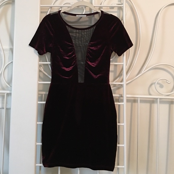 Easel Dresses & Skirts - Easel sheer back deep V maroon dress size small