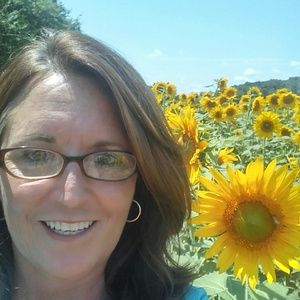 Meet your Posher, Tina