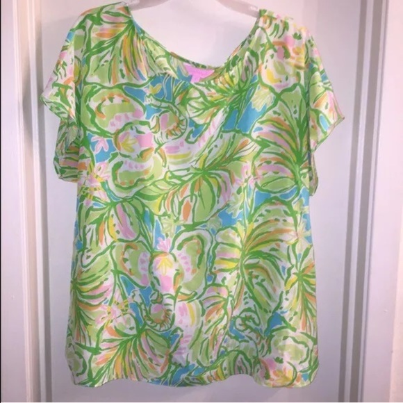 Lily Pulitzer elephant ears top - Picture 1 of 3