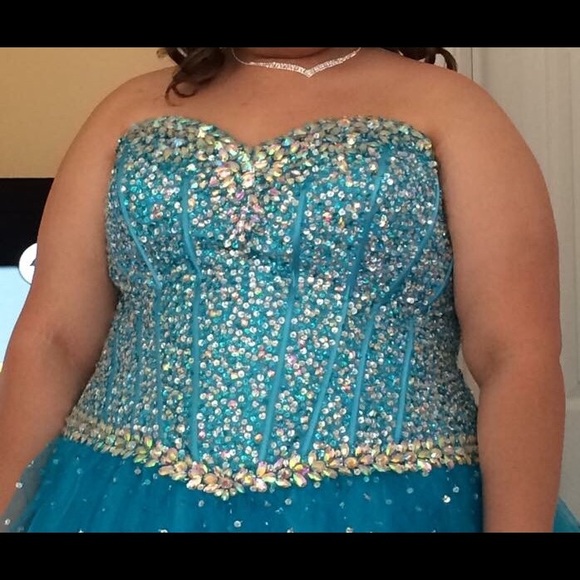 Beautiful Plus Size Prom Dress