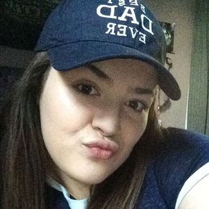 Meet your Posher, Tori