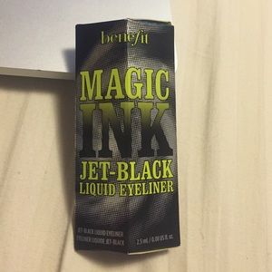 benefit magic ink jet black liquid eyeliner