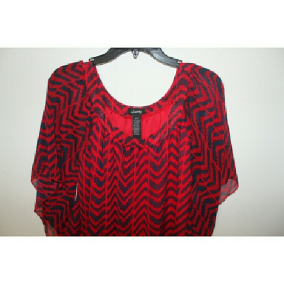 Fancy blouse - Picture 3 of 3