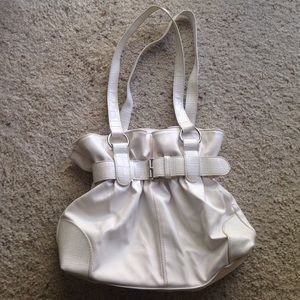 💟White Handbag💟