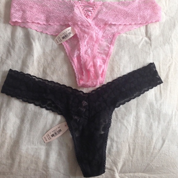 2 Pretty Lace Victoria's Secret Thongs NWT