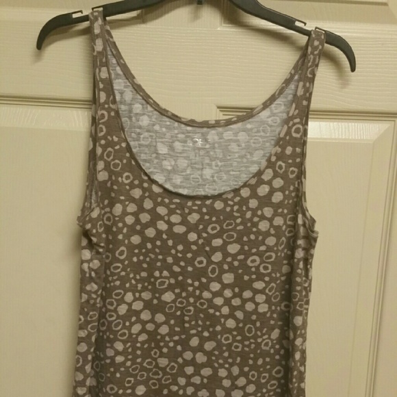 Cream and tan tank.