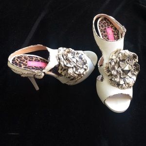 Betsey Johnson high heals
