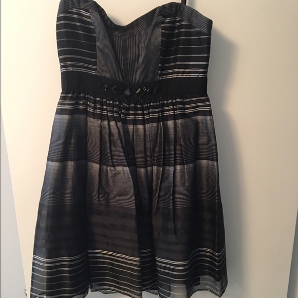 BCBG Strapless Sweetheart Dress