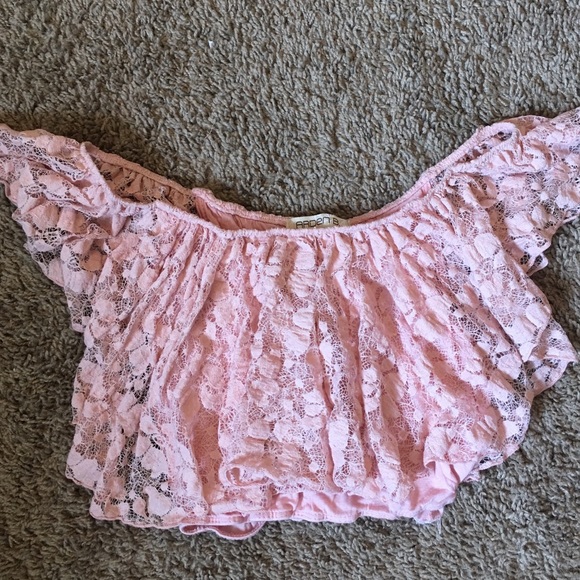 Off shoulder crop top