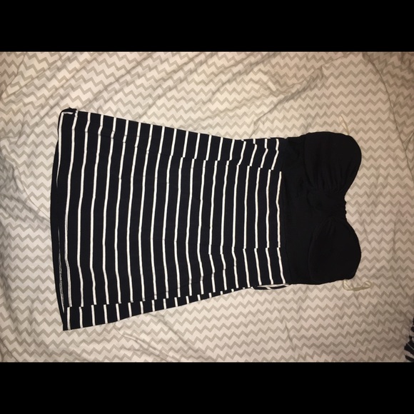Short casual dress! - Picture 1 of 2