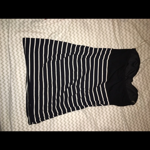 Short casual dress! - Picture 2 of 2