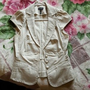 Guess Jeans cute top