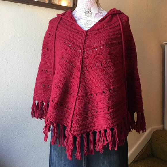 Knitted pancho
