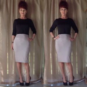 NEW IN PACKAGE GRAY/TAUPE & BLACK SKIRT SET