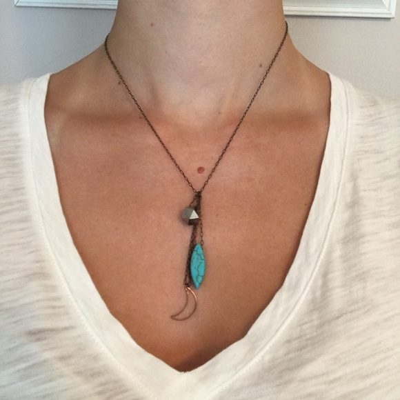 Urban Outfitters Jewelry - 🎉Host Pick! Urban necklace with 3 charms