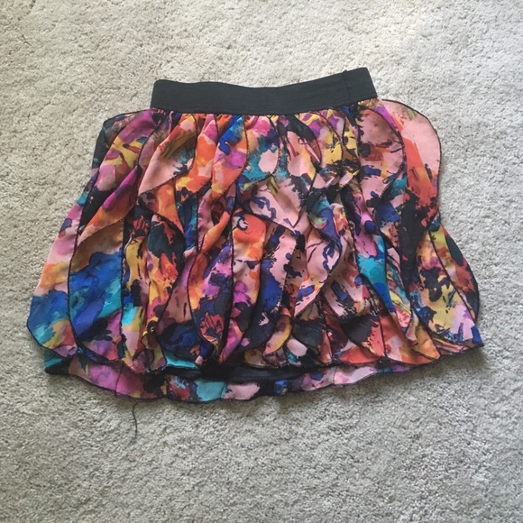 Small Skirt - Picture 1 of 1