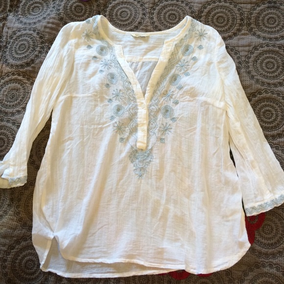 White linen shirt