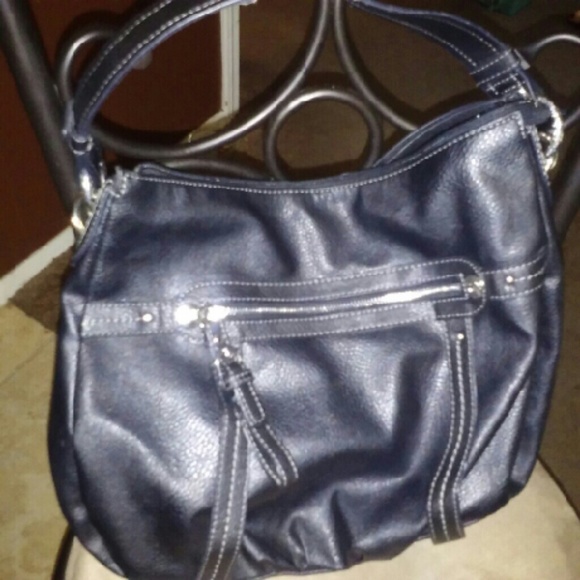 ❤FINAL REDUCTION- Black and Silver - Picture 1 of 4