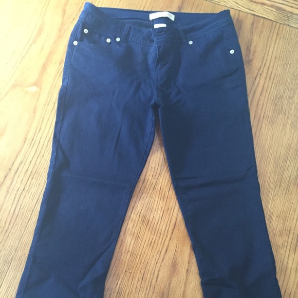 Super stretch dark blue capris