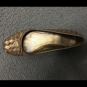 Tory Burch bronze basket weave flats with bow