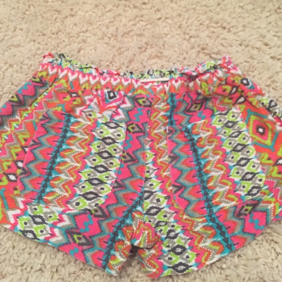 Roxy Patterned Shorts - image 2