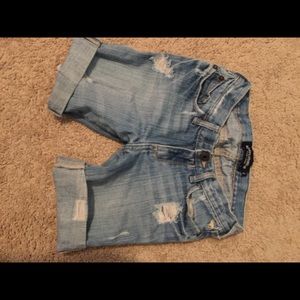 Girls size 7 Abercrombie denim shorts