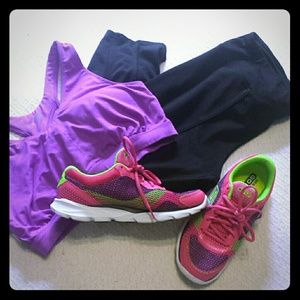 Skechers Sonic Go Run Tennis Shoes