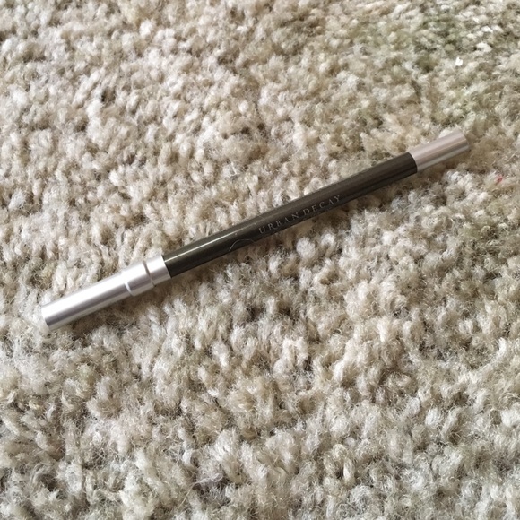 Urban Decay 24/7 Glide On Eye Pencil "Stash"