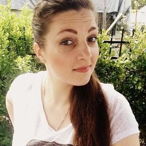 Meet your Posher, Elena