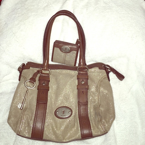 Fossil bag with wallet