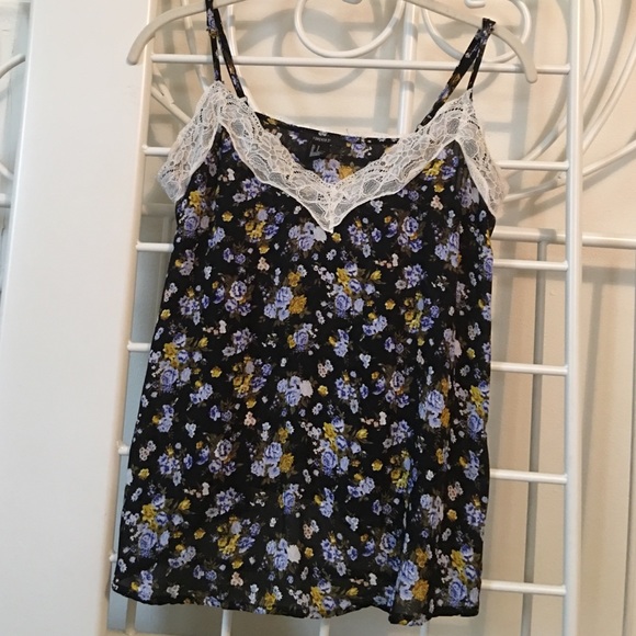 Forever 21 camisole style top size small - Picture 1 of 3