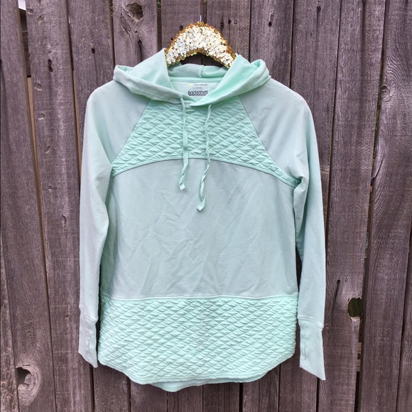 tek gear Tops - Mint Green Tek Gear Long Quilted Hoodie S