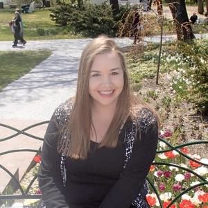 Meet your Posher, Tabitha