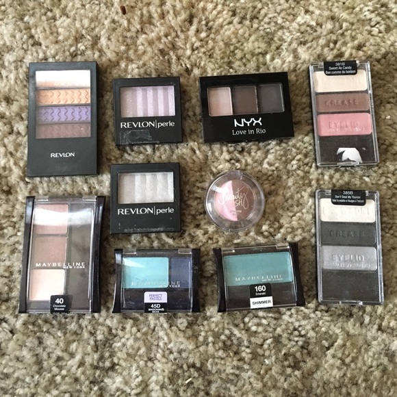 Assorted Drugstore Eyeshadow Bundle