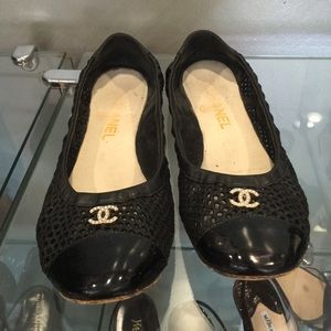 Black Chanel ballet flats