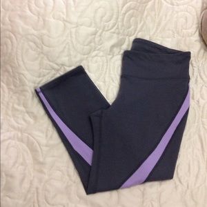 Gap sport cropped pants medium grey/purple women