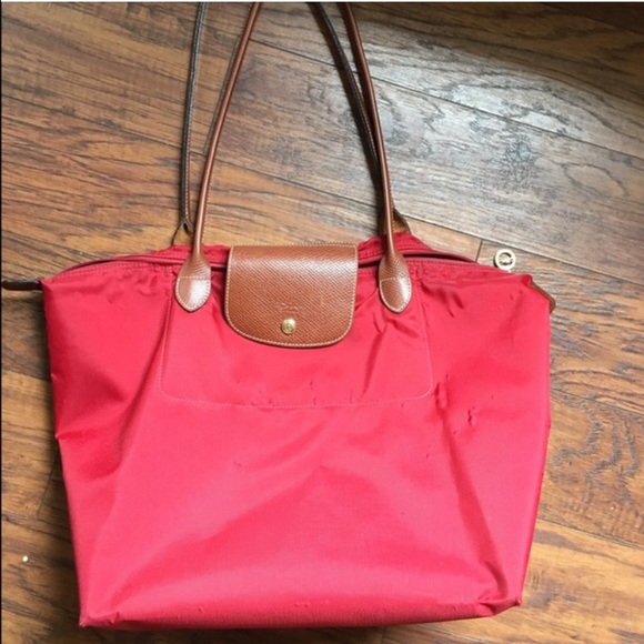 Longchamp purse