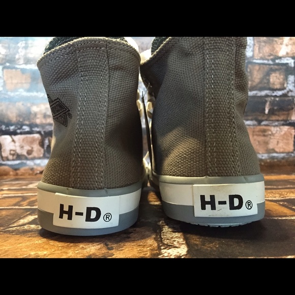 🎉LAST CALL🎉Harley-Davidson® Grey Flora Hi-Tops - Picture 2 of 3