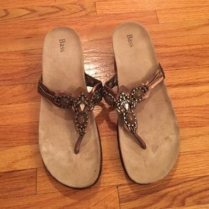 Bass Sandals size 10