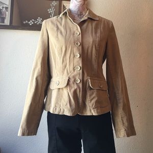 Tan corduroy blazer.