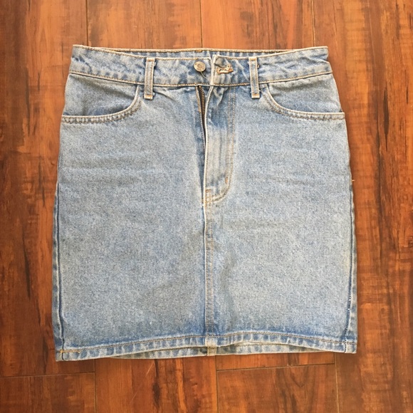 Brandy Melville skirt