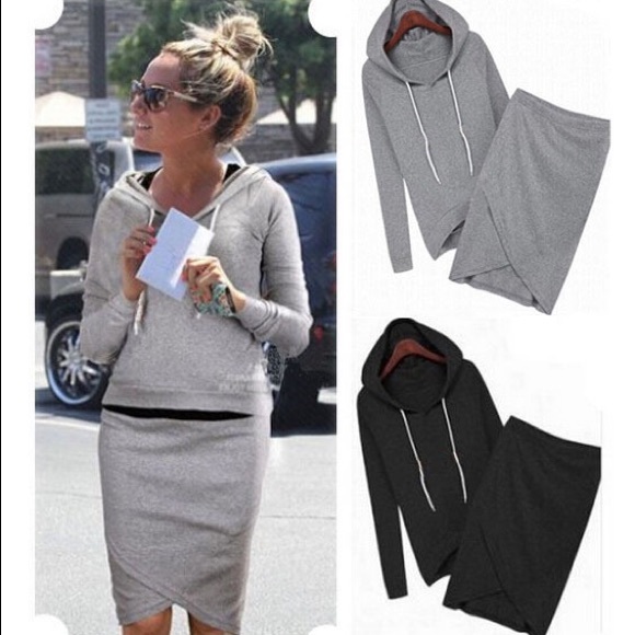 Dresses & Skirts - Two pieces sweater chic!