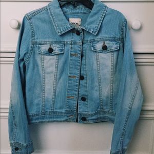 Lightwash Denim Jacket