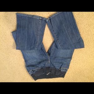 Gap maternity jeans size 6