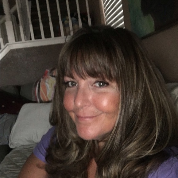 Meet your Posher, Brenda - Picture 1 of 1