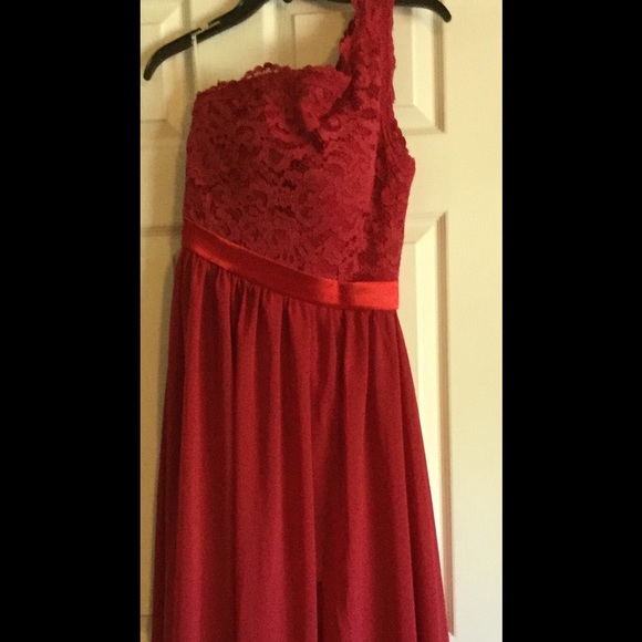 Dresses & Skirts - Red bridesmaid dress